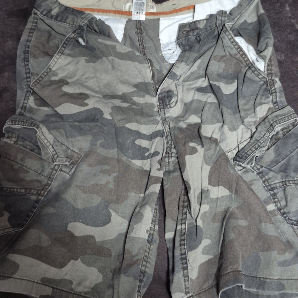 Route 66 Olive Green Cargo Shorts